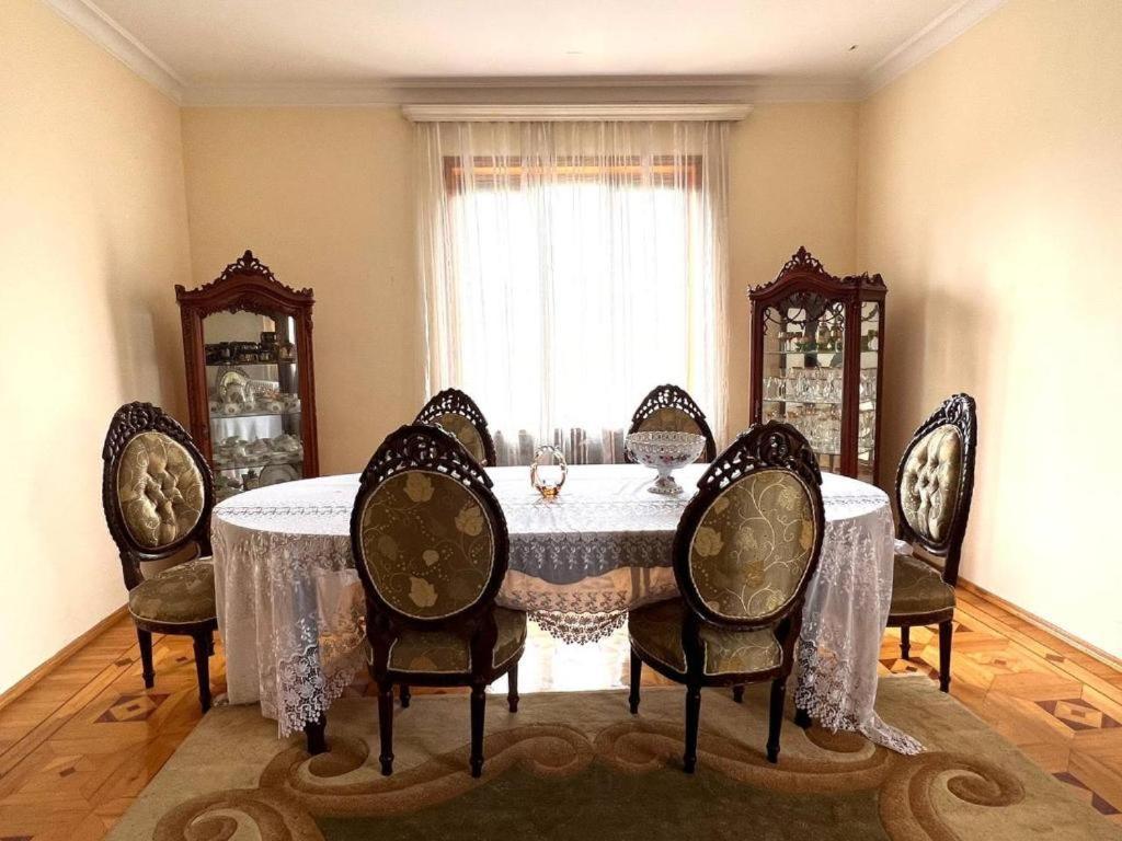 Hotel G I O Samtredia Zewnętrze zdjęcie