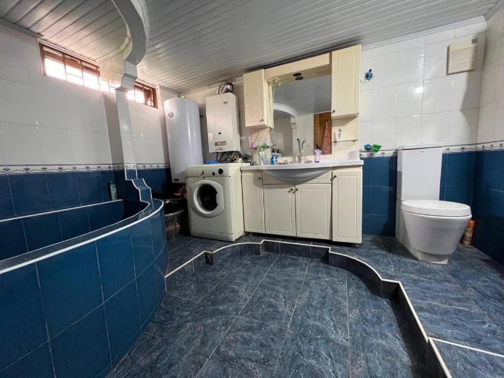 Hotel G I O Samtredia Zewnętrze zdjęcie