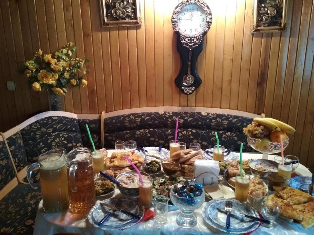 Hotel G I O Samtredia Zewnętrze zdjęcie