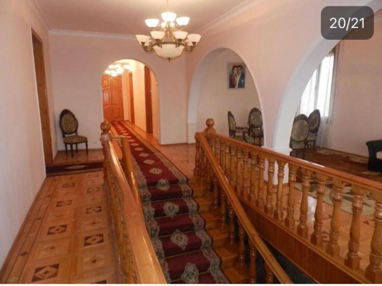 Hotel G I O Samtredia Zewnętrze zdjęcie
